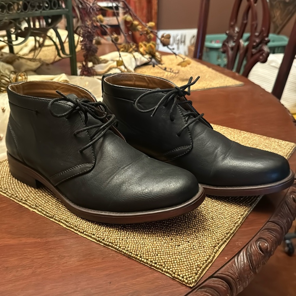 Gap men’s shoes